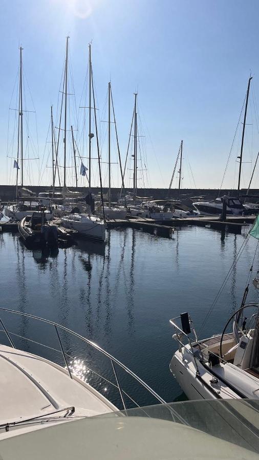 Payva & Branco Boats Iate Privado Em Cascais Hotel Bagian luar foto