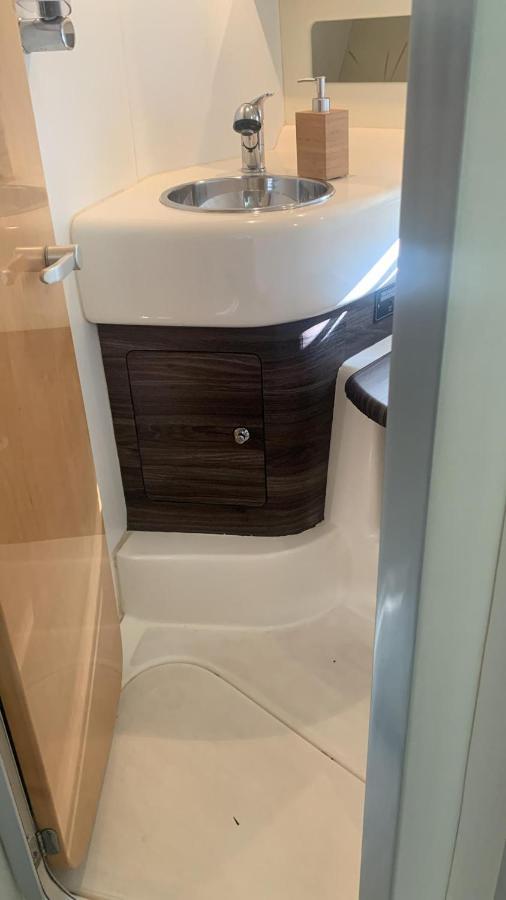 Payva & Branco Boats Iate Privado Em Cascais Hotel Bagian luar foto