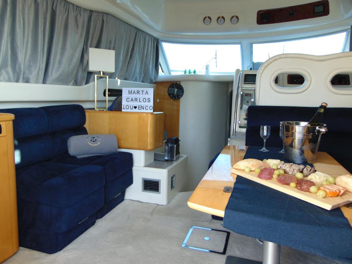 Payva & Branco Boats Iate Privado Em Cascais Hotel Bagian luar foto