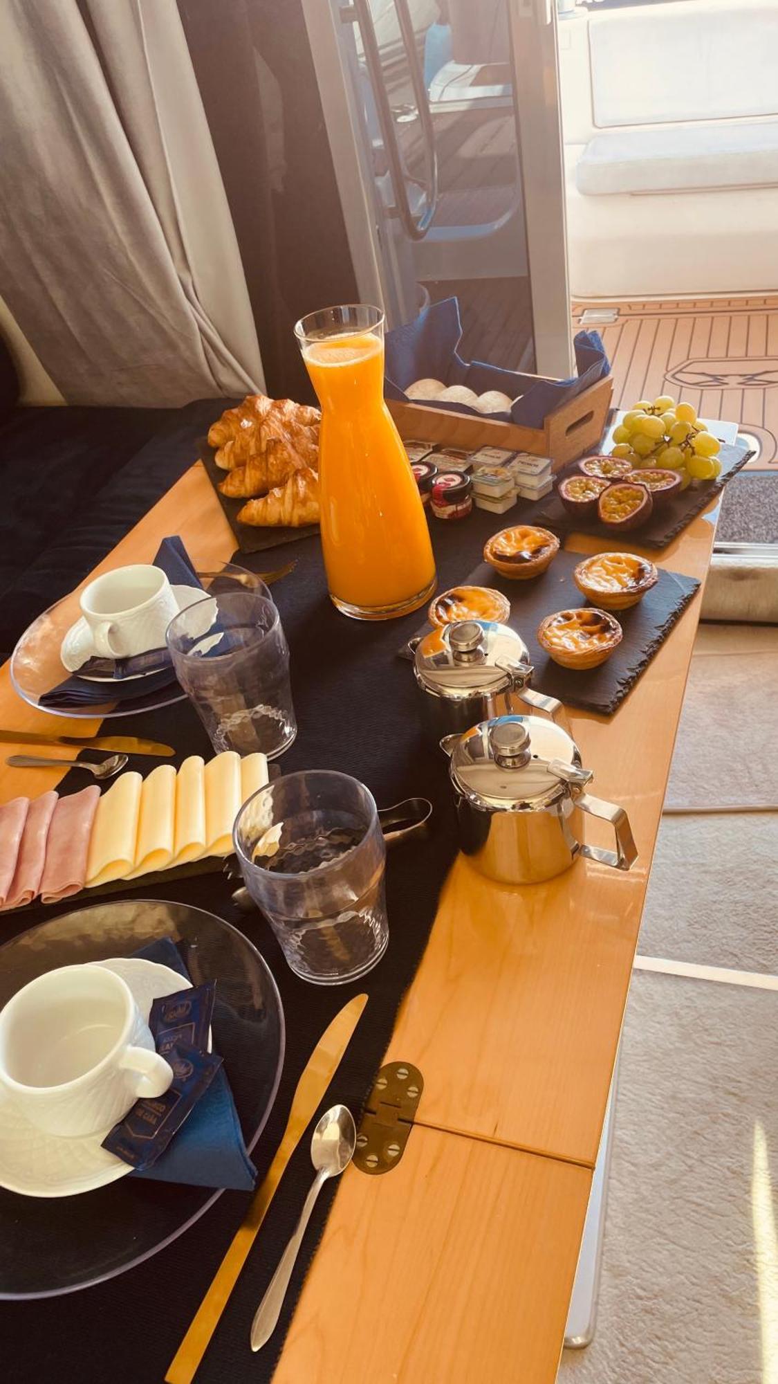 Payva & Branco Boats Iate Privado Em Cascais Hotel Bagian luar foto
